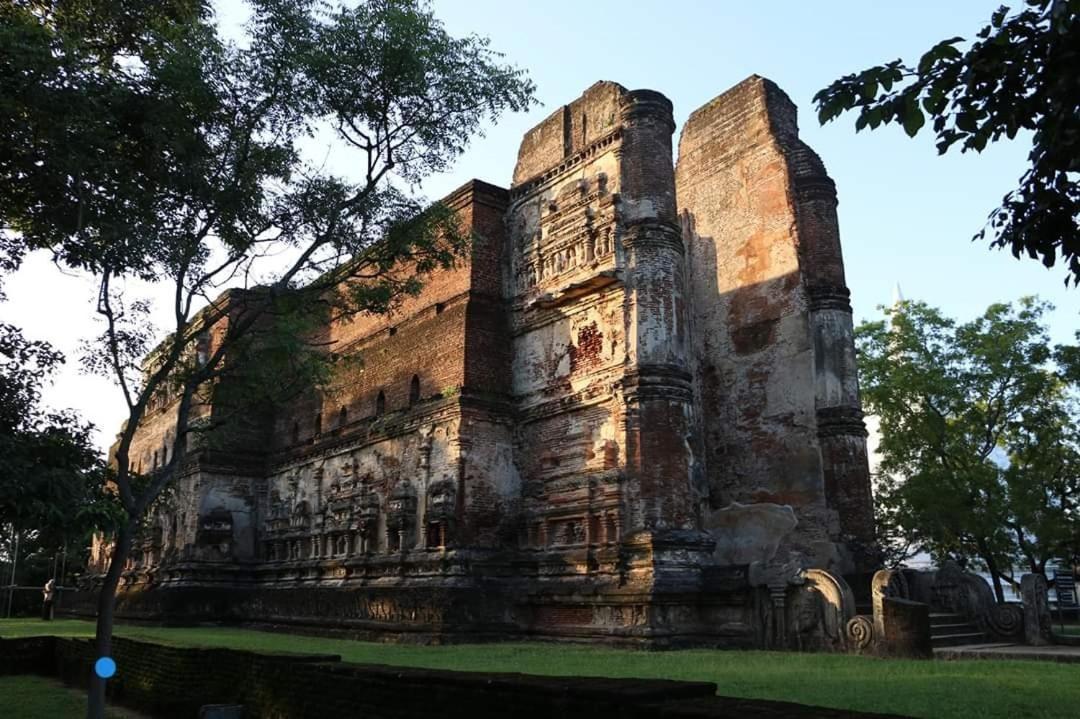 River Nature Park Polonnaruwa Exterior foto