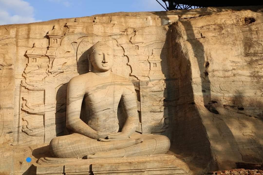 River Nature Park Polonnaruwa Exterior foto